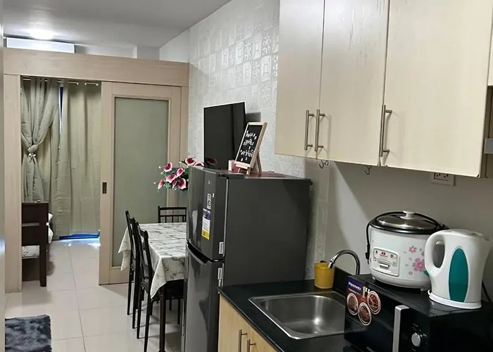 Sea Residences Sunset Point Apartment *