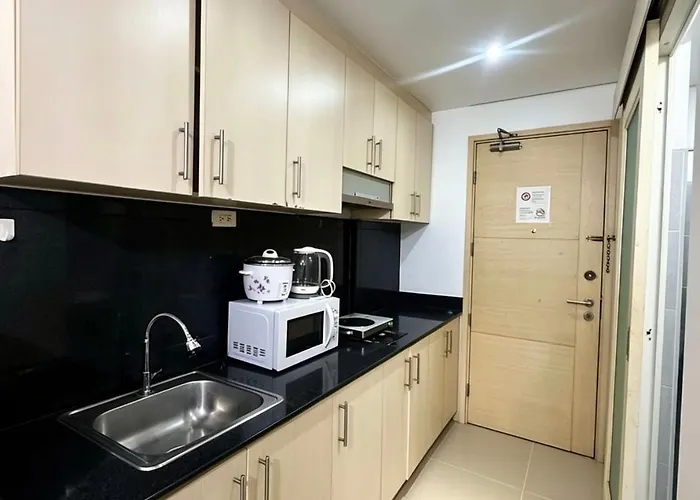 Sea Residences Sunset Point *