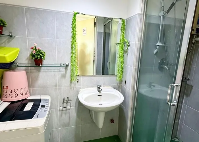 Sea Residences Sunset Point Apartment